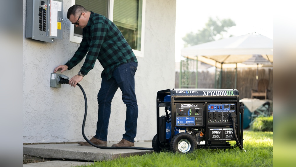 Distribution Panel to Switch to Generator During Power Outage
