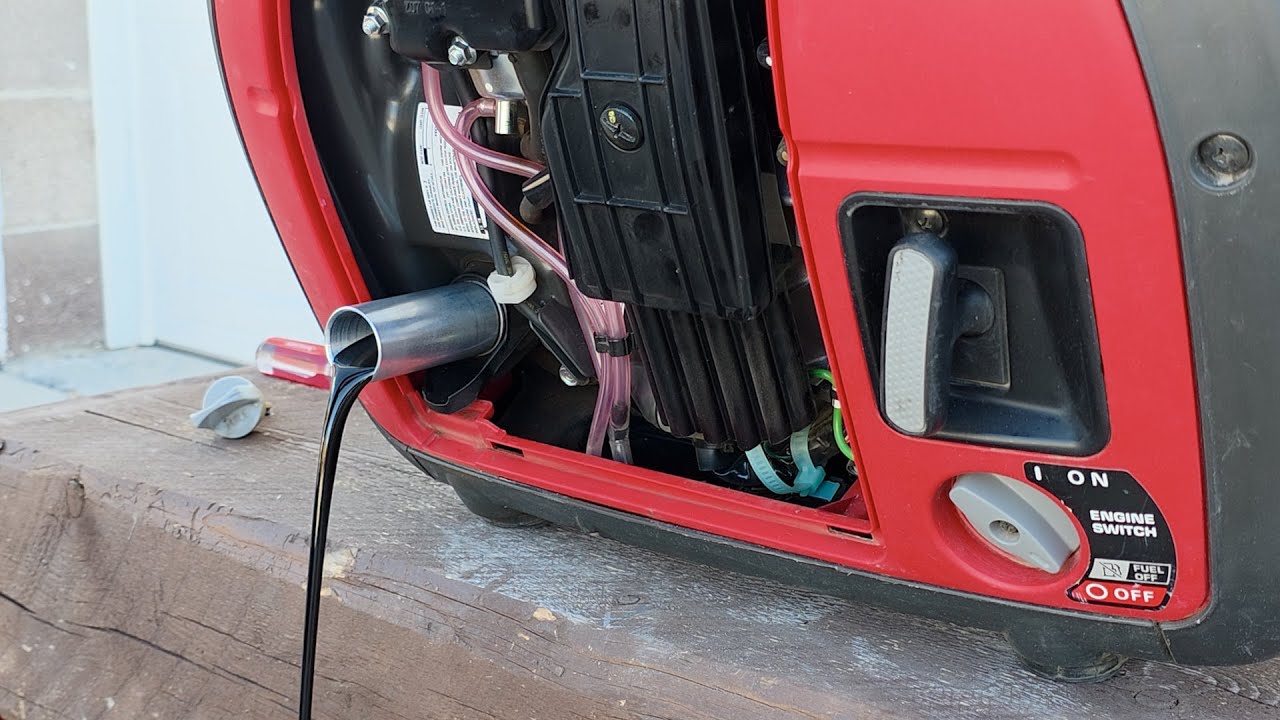 How Much Oil Does A Honda 2000 Generator Hold